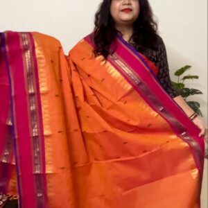 A weave that speaks tradition with a twist of contrast & temple Border